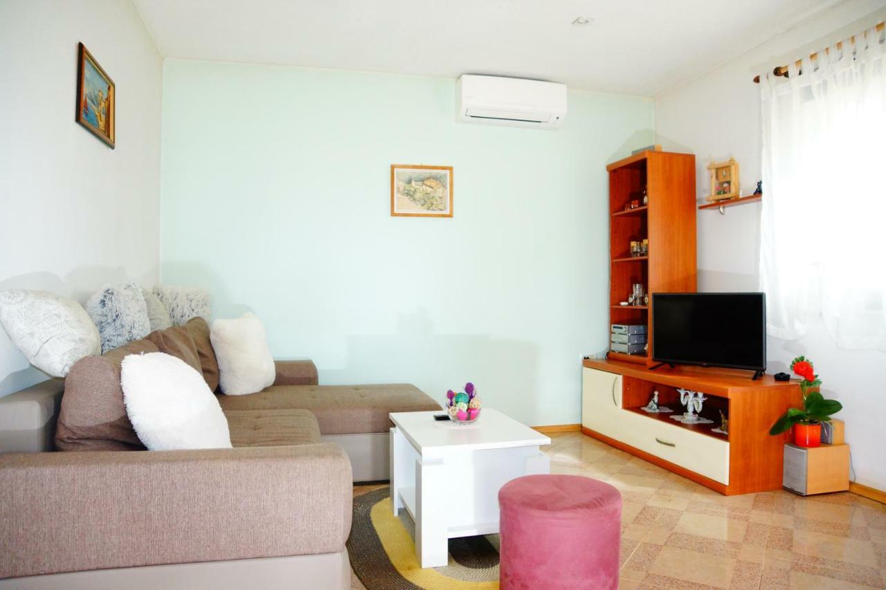 Holiday Home Bura Rovinj Eksteriør billede
